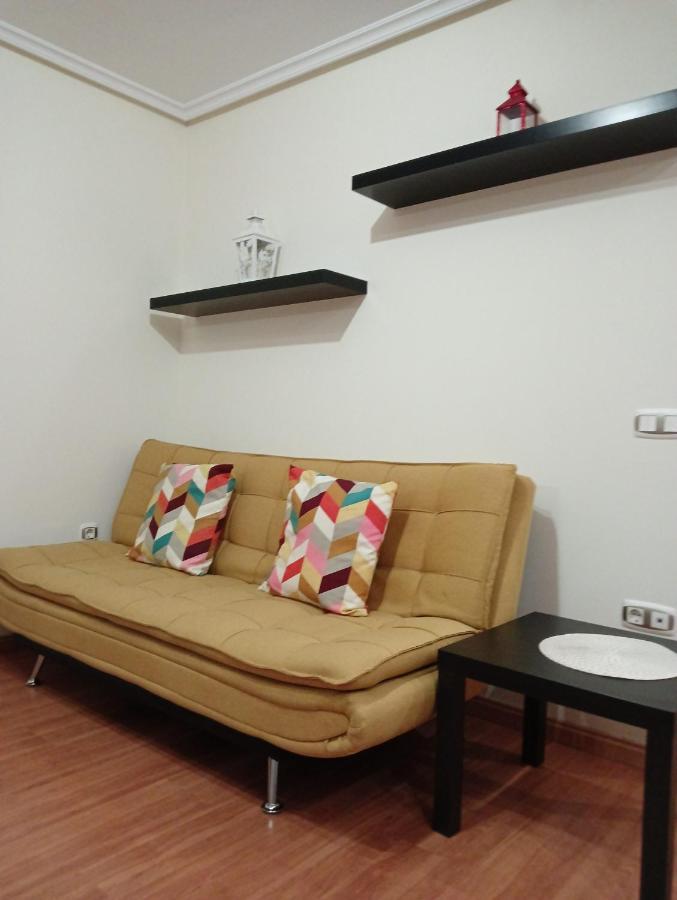 Apartamentos Chevere Rojo-Huca Oviedo Buitenkant foto