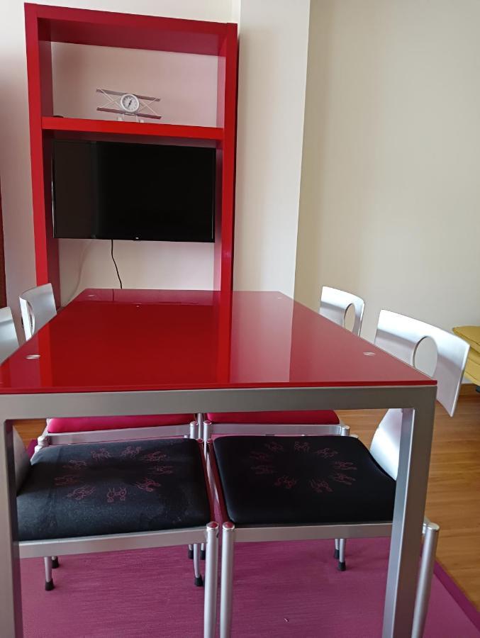 Apartamentos Chevere Rojo-Huca Oviedo Buitenkant foto